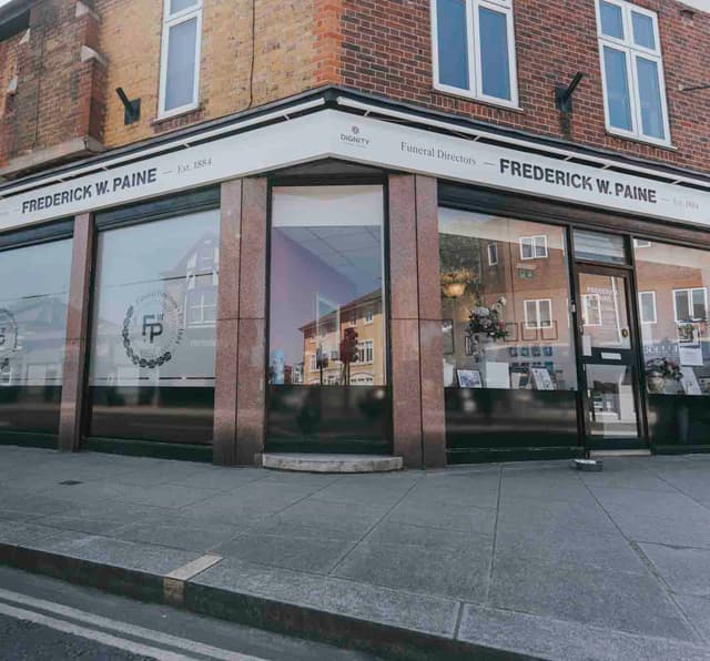 Frederick W Paine Funeral Directors Hampton Hill